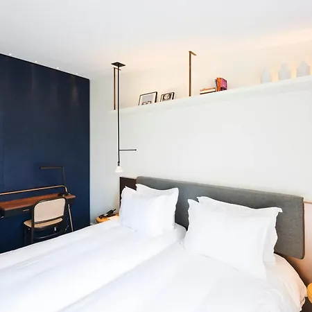 Perpetual Elysée Montaigne Hotel París