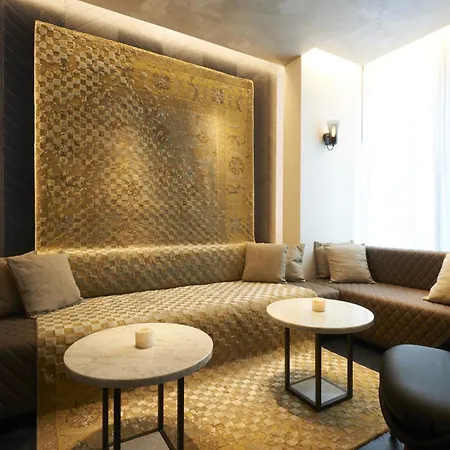 Perpetual Elysée Montaigne