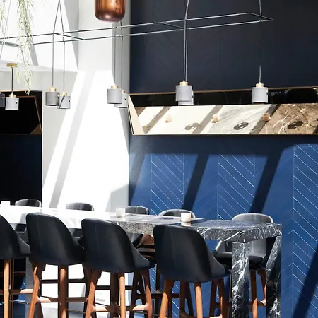 Hotel Perpetual Elysée Montaigne 4*