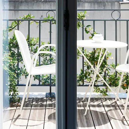 Perpetual Elysée Montaigne 4*