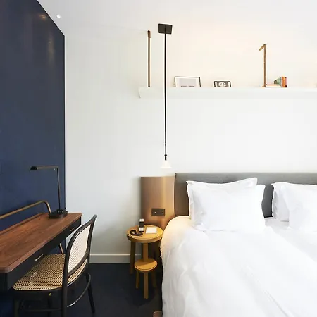 Perpetual Elysée Montaigne París