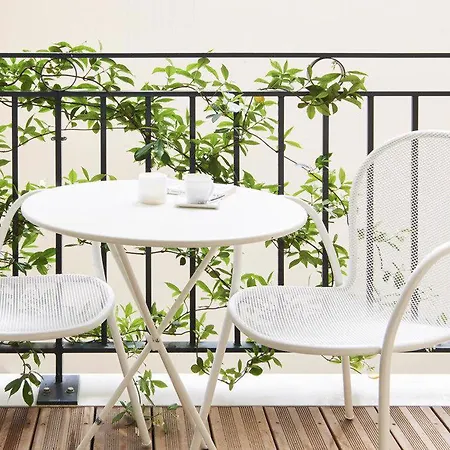 Perpetual Elysee Montaigne 4*