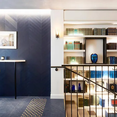 Amastan Hotel 4*