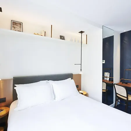 Szálloda Perpetual Elysee Montaigne Párizs