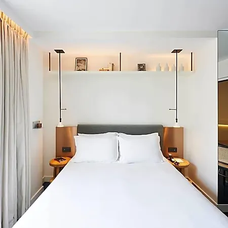 Perpetual Elysee Montaigne Otel Paris
