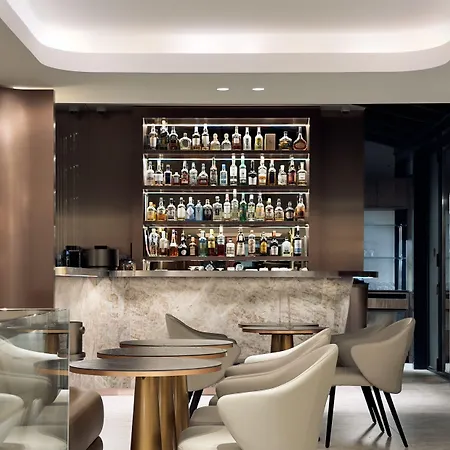 Hotel Perpetual Elysee Montaigne Paris