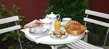 Hotel Perpetual Elysee Montaigne