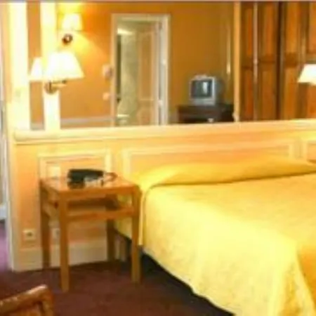 Hotel Perpetual Elysee Montaigne