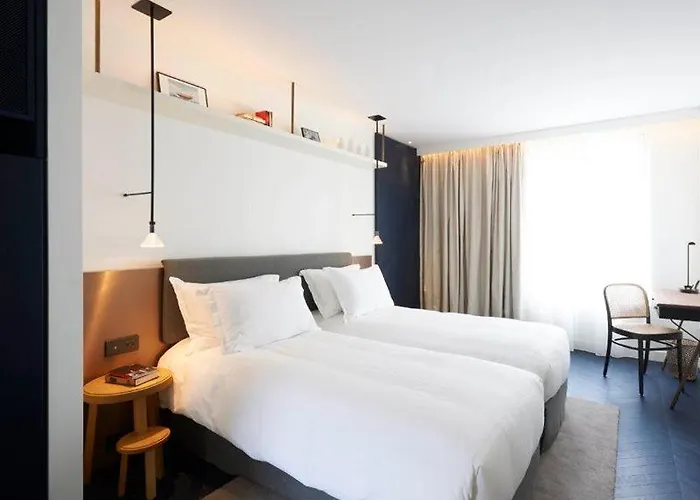 Perpetual Elysee Montaigne 4*