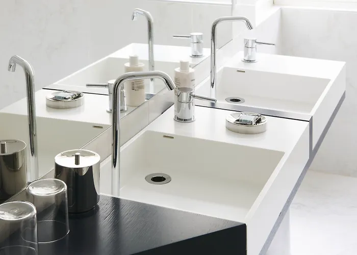 Perpetual Elysée Montaigne París