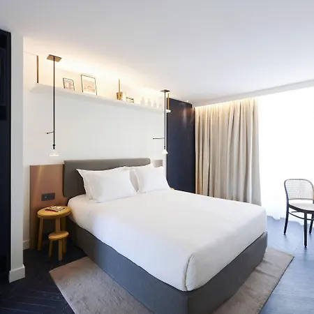 Perpetual Elysée Montaigne 4* París