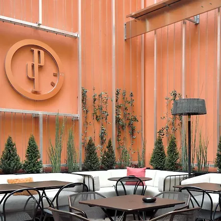 Hotel Perpetual Elysée Montaigne 4*